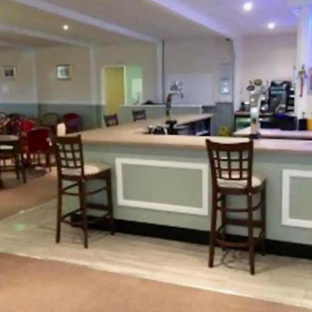 50 Toledo, Selsey Country Club Villa Bagian luar foto