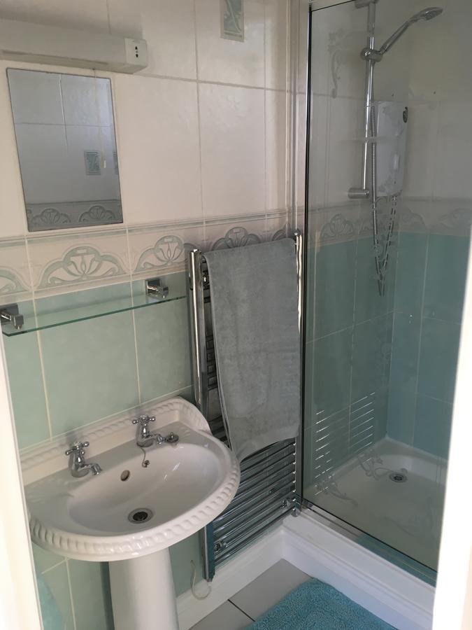 50 Toledo, Selsey Country Club Villa Bagian luar foto
